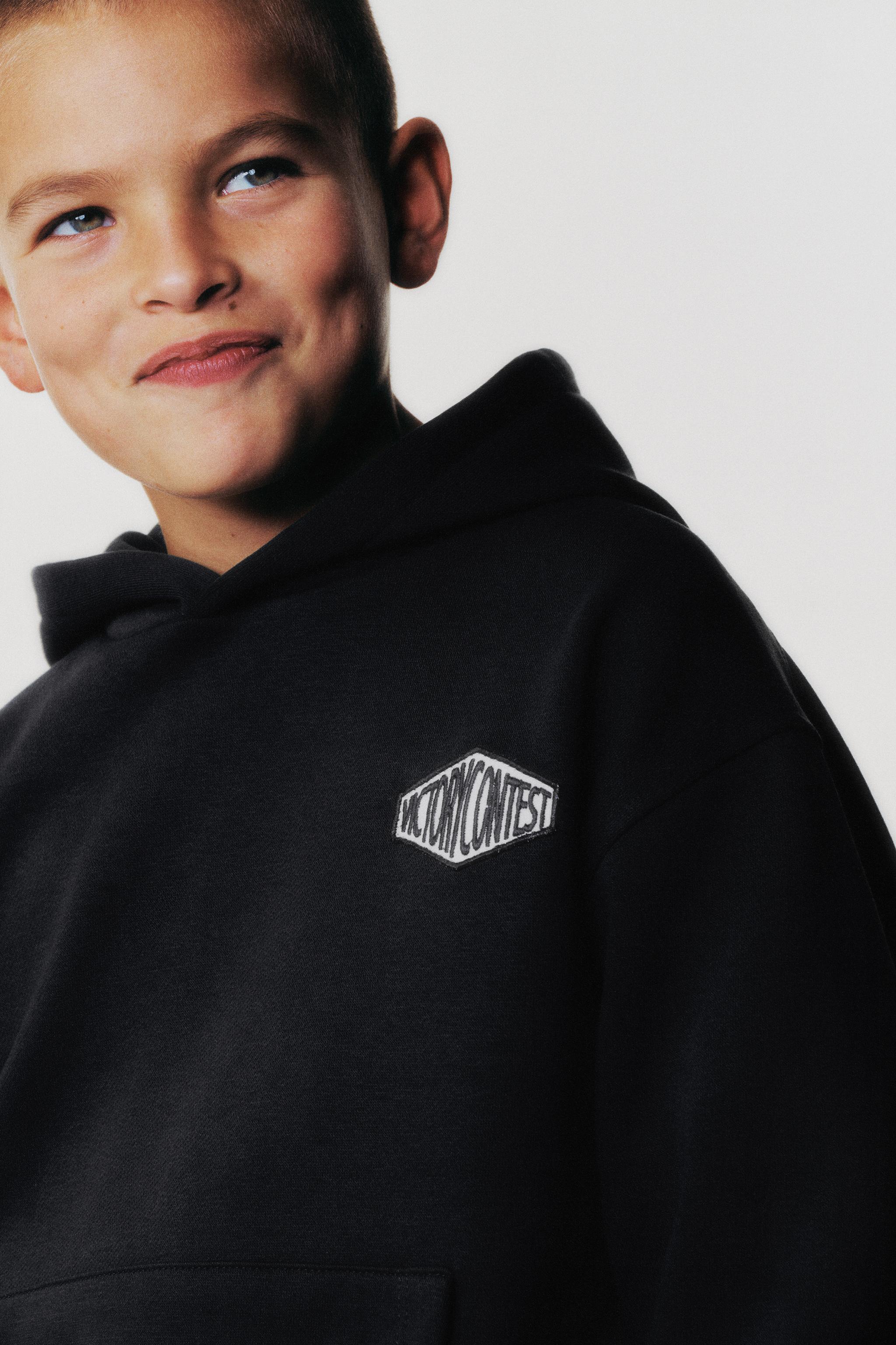 HOODIE AND JOGGER PANTS WITH PATCH SET